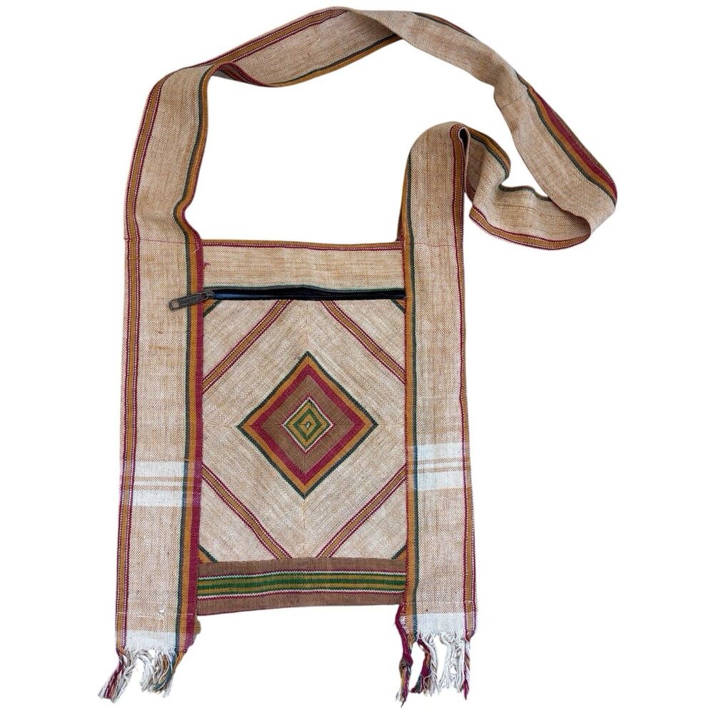 VTG Unbranded Handwoven Boho Crossbody Bag Inca Geometric Diamond Fringe Tote
